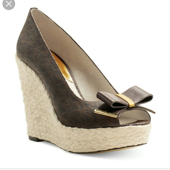 michael kors closed toe wedges